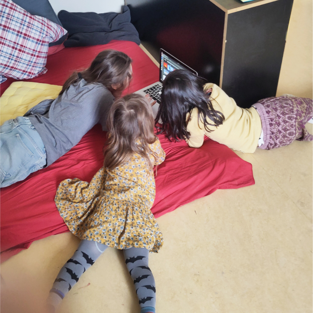 Recherche am Laptop